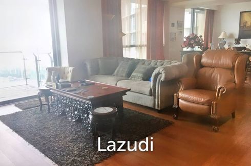 3 Bedroom Condo for sale in Bang Phong Pang, Bangkok