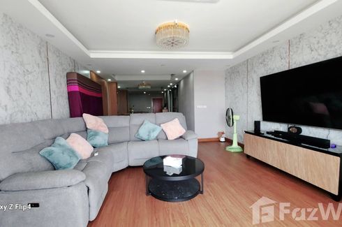 2 Bedroom Condo for sale in Nusa State Tower Condominium, Silom, Bangkok near BTS Surasak