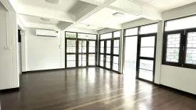 4 Bedroom House for rent in Bang Chak, Bangkok near BTS Punnawithi