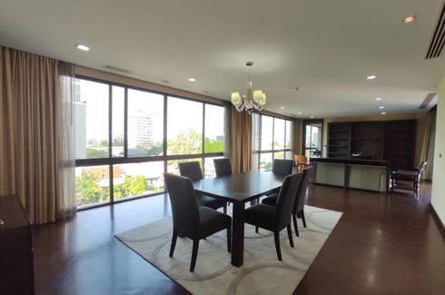 2 Bedroom Condo for rent in Phra Khanong Nuea, Bangkok near BTS Ekkamai