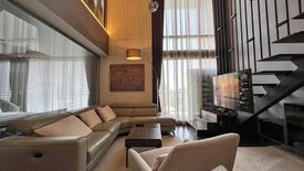 2 Bedroom Condo for sale in The Lofts Ekkamai, Phra Khanong, Bangkok near BTS Ekkamai