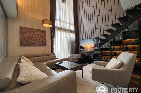 2 Bedroom Condo for sale in The Lofts Ekkamai, Phra Khanong, Bangkok near BTS Ekkamai