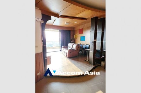 4 Bedroom Condo for sale in Bang Kho Laem, Bangkok