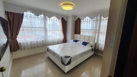 3 Bedroom Condo for Sale or Rent in Khlong Toei Nuea, Bangkok near MRT Phetchaburi