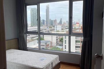 2 Bedroom Condo for rent in Hive Taksin, Khlong Ton Sai, Bangkok near BTS Wongwian Yai