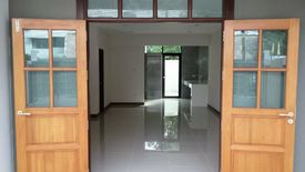 4 Bedroom Townhouse for sale in Bang Duan, Bangkok near MRT Phasi Charoen