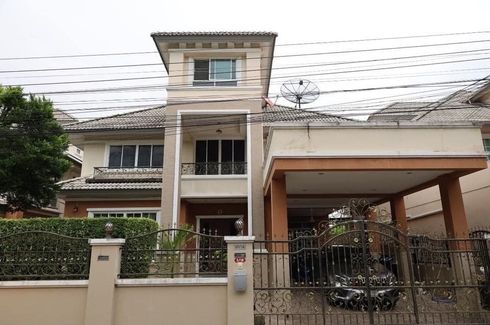 5 Bedroom Townhouse for sale in Imumporn 2, Bang Chueak Nang, Bangkok