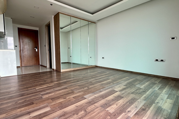 Condo for sale in The Peak Towers, Nong Prue, Chonburi