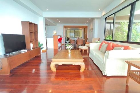 3 Bedroom Condo for sale in Garden Cliff Condominium 2, Na Kluea, Chonburi