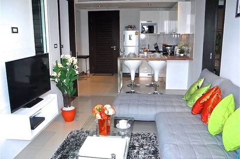 2 Bedroom Condo for sale in Emerald Terrace, Patong, Phuket