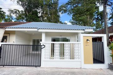 2 Bedroom Townhouse for sale in Pa Khlok, Phuket