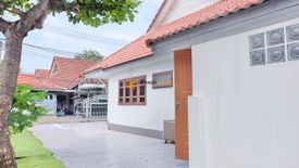 2 Bedroom House for sale in Na Kluea, Chonburi