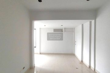 3 Bedroom Townhouse for sale in The Villa Bangbuathong, Bang Bua Thong, Nonthaburi