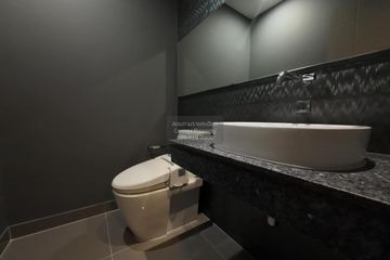 3 Bedroom Townhouse for sale in The Landmark Ekamai-Ramindra, Chorakhe Bua, Bangkok