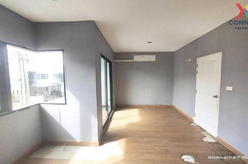 3 Bedroom Townhouse for sale in Baan Lapawan 23, Lam Pho, Nonthaburi