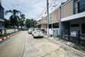 3 Bedroom Townhouse for sale in The Trust Town Ratchapruk-Rattanatibet, Om Kret, Nonthaburi