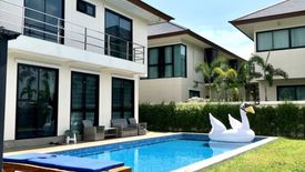 3 Bedroom Villa for sale in Nong Pla Lai, Chonburi