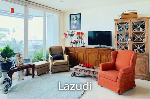 3 Bedroom Condo for sale in Bang Lamphu Lang, Bangkok