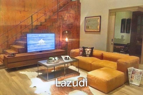 2 Bedroom Condo for sale in The Lofts Asoke, Khlong Toei Nuea, Bangkok near MRT Phetchaburi