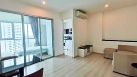 2 Bedroom Condo for sale in Life Ratchadapisek, Huai Khwang, Bangkok near MRT Huai Khwang