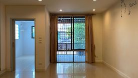 3 Bedroom Townhouse for sale in AREEYA MOVA KASET-NAWAMINTR, Chorakhe Bua, Bangkok