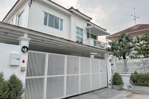 3 Bedroom House for sale in Lat Phrao, Bangkok