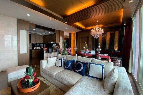 3 Bedroom Condo for sale in Watermark Chaophraya River, Bang Lamphu Lang, Bangkok