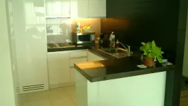 1 Bedroom Condo for rent in The Lakes, Khlong Toei, Bangkok near BTS Asoke