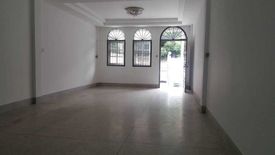 4 Bedroom Townhouse for rent in Din Daeng, Bangkok