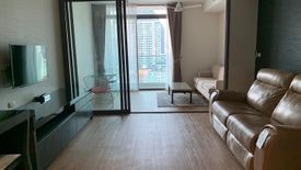 1 Bedroom Condo for rent in Siamese Surawong, Si Phraya, Bangkok near MRT Sam Yan