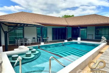 4 Bedroom Villa for sale in Si Sunthon, Phuket