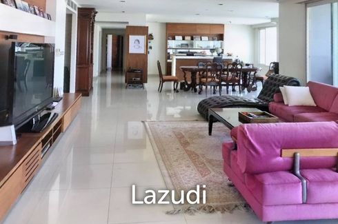 3 Bedroom Condo for sale in Bang Lamphu Lang, Bangkok