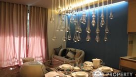 1 Bedroom Condo for sale in Via Botani, Khlong Tan Nuea, Bangkok near BTS Phrom Phong