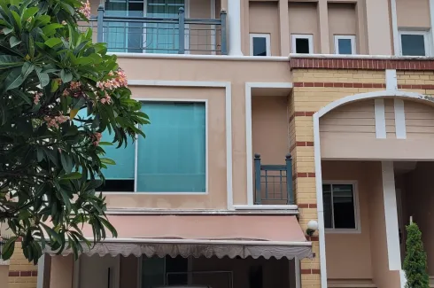 3 Bedroom Townhouse for sale in Crystal Ville, Lat Phrao, Bangkok