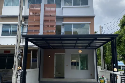 3 Bedroom Townhouse for sale in Townplus Onnut-Ladkrabang, Lat Krabang, Bangkok