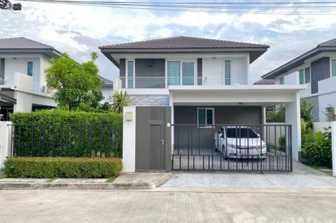 3 Bedroom House for sale in Mantana Srinakarin-Romklao, Min Buri, Bangkok near Airport Rail Link Lat Krabang