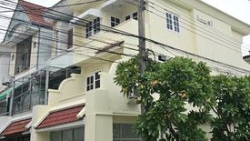 4 Bedroom Townhouse for rent in Lat Phrao, Bangkok