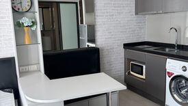 Condo for rent in Rhythm Asoke, Makkasan, Bangkok near MRT Phra Ram 9