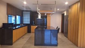 3 Bedroom Condo for rent in Le Raffine Sukhumvit 24, Khlong Tan, Bangkok near BTS Phrom Phong