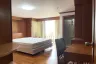 3 Bedroom Apartment for rent in Lee House Apartment, Khlong Tan Nuea, Bangkok