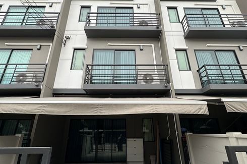 3 Bedroom House for rent in Baan Klang Muang Srinakarin, Nong Bon, Bangkok near MRT Si Udom