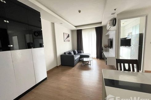 2 Bedroom Condo for rent in Thru Thonglor, Bang Kapi, Bangkok near MRT Phetchaburi