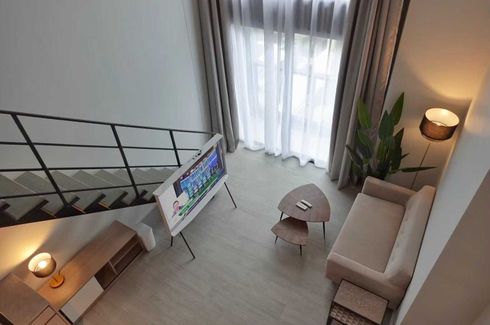 1 Bedroom Condo for rent in The Lofts Silom, Silom, Bangkok near BTS Surasak