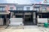 3 Bedroom Townhouse for sale in Khlong Sam, Pathum Thani