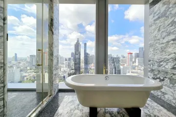 3 Bedroom Condo for rent in The Ritz - Carlton Residences at MahaNakhon, Silom, Bangkok near BTS Chong Nonsi