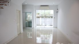 3 Bedroom Townhouse for sale in Baan Klang Muang Sathorn- Ratchaphruek, Bang Chak, Bangkok