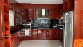 5 Bedroom House for sale in Makkasan, Bangkok near MRT Rang Nam