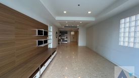 2 Bedroom Condo for sale in Nusasiri Grand, Phra Khanong, Bangkok near BTS Ekkamai