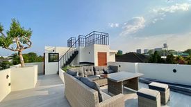 5 Bedroom Villa for sale in Wat Ket, Chiang Mai