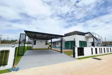 3 Bedroom Villa for sale in Tha Wang Tan, Chiang Mai